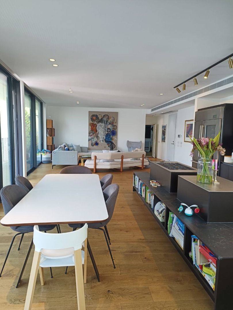 living room.jpg