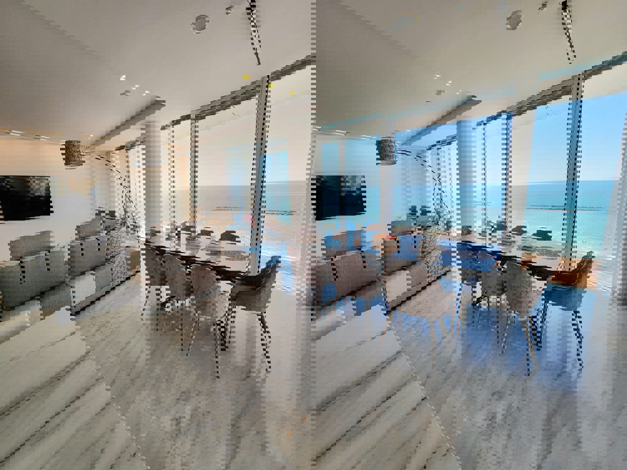 Apartment in the most prestigious project of Tel-Aviv