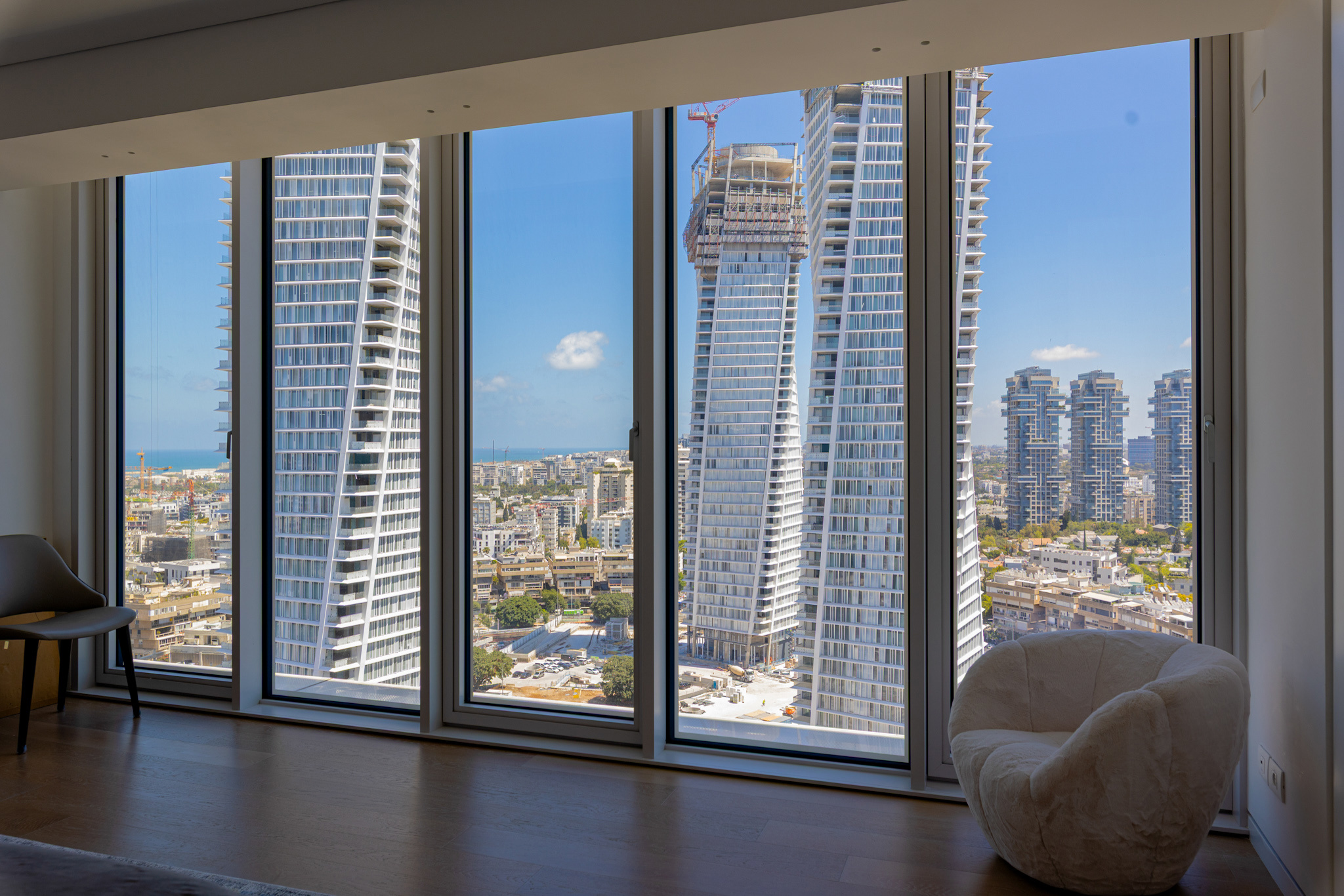 Mbr View