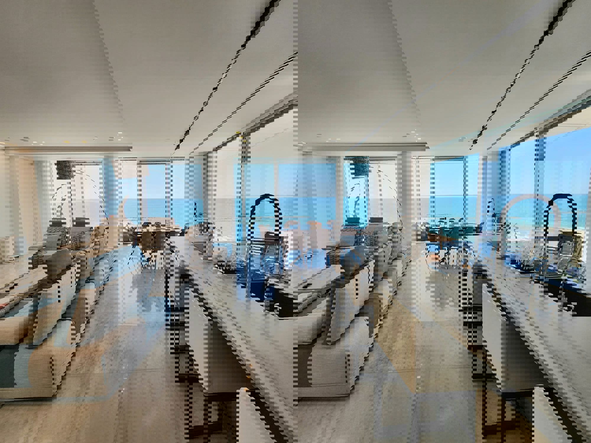 Apartment in the most prestigious project of Tel-Aviv (1)